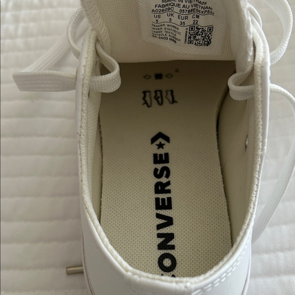 NEW Converse All Star Sneakers - Picture 9 of 12